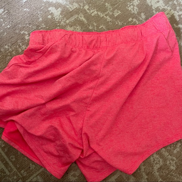 Nike shorts - Picture 3 of 3
